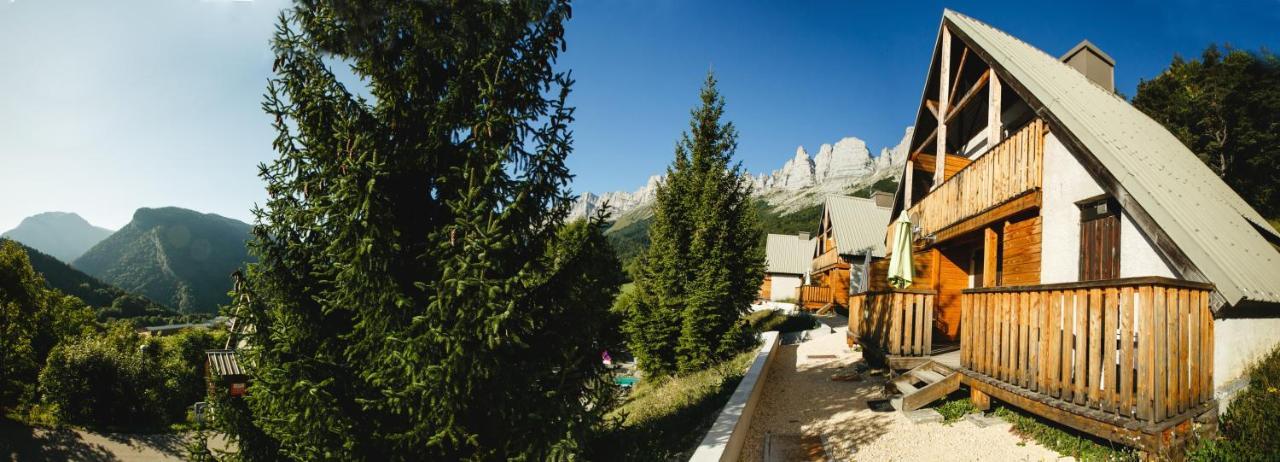 Eterpa Les Chalets De Pre Clos En Vercors Saint-Andéol Dış mekan fotoğraf