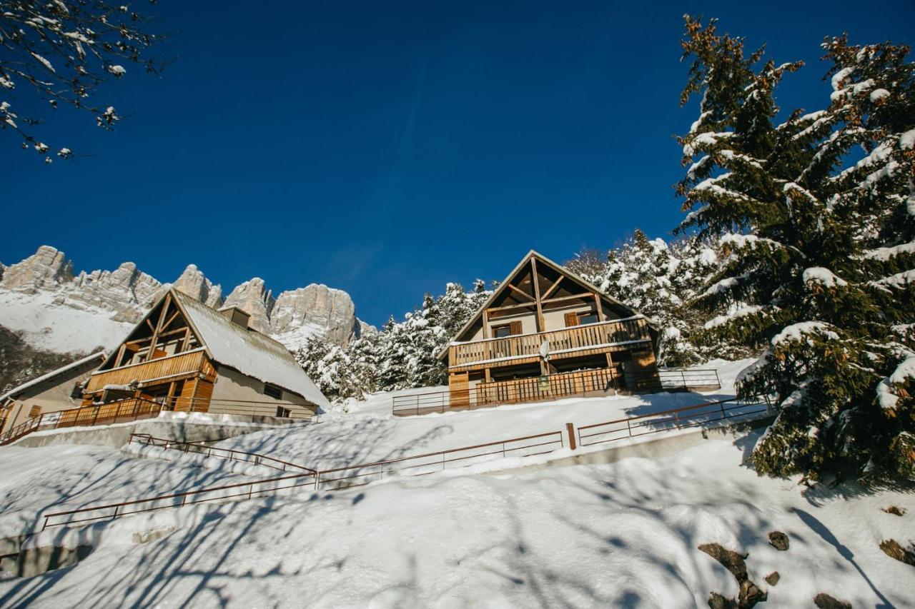 Eterpa Les Chalets De Pre Clos En Vercors Saint-Andéol Dış mekan fotoğraf
