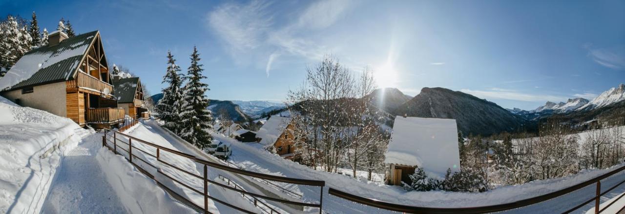 Eterpa Les Chalets De Pre Clos En Vercors Saint-Andéol Dış mekan fotoğraf