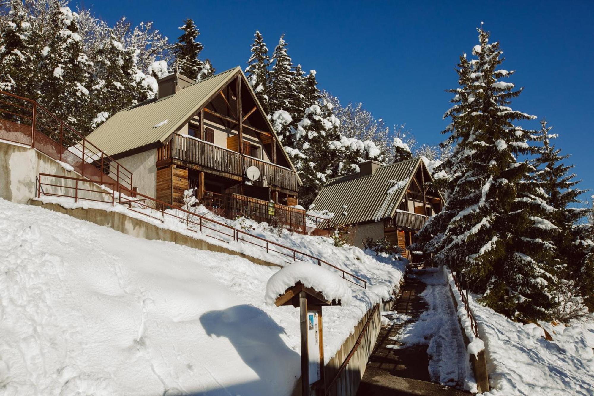 Eterpa Les Chalets De Pre Clos En Vercors Saint-Andéol Dış mekan fotoğraf