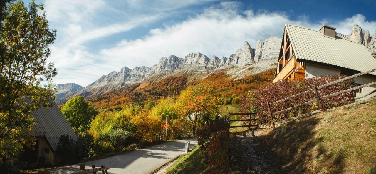 Eterpa Les Chalets De Pre Clos En Vercors Saint-Andéol Dış mekan fotoğraf